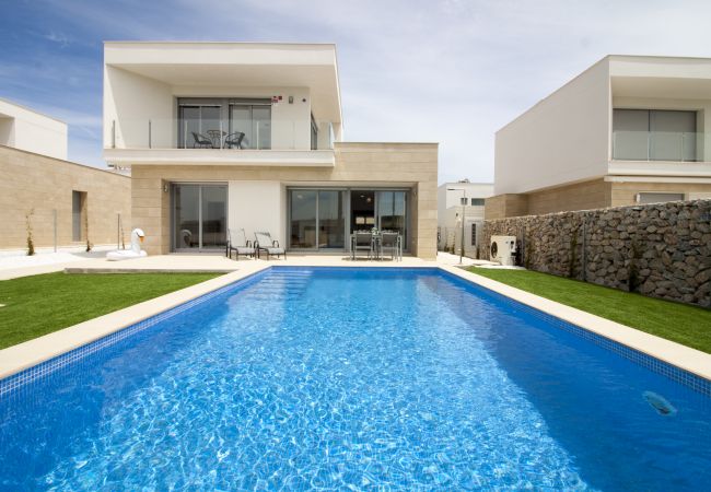Zapholiday  –  3021 - villa Orihuela, Alicante  –  piscina