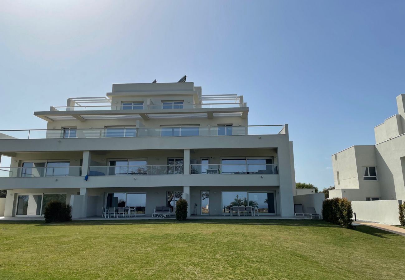 Apartamento en San Roque - Emerald Green 2370 Golf & beach
