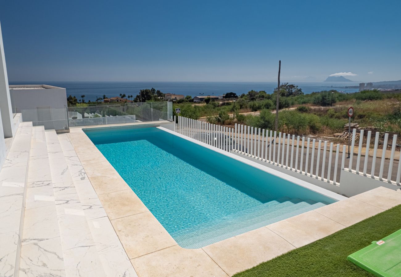 Villa en San Roque - Villa ELISEO 2400 private pool & sea view